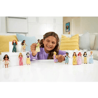 Disney Princess mini bambola Pocahontas - Giocattoli e Bambini - Toys Store194735120994