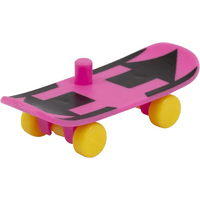 Pinocchio personaggio Freeda con Skateboard - Giocattoli e Bambini - Toys Store8056379139942